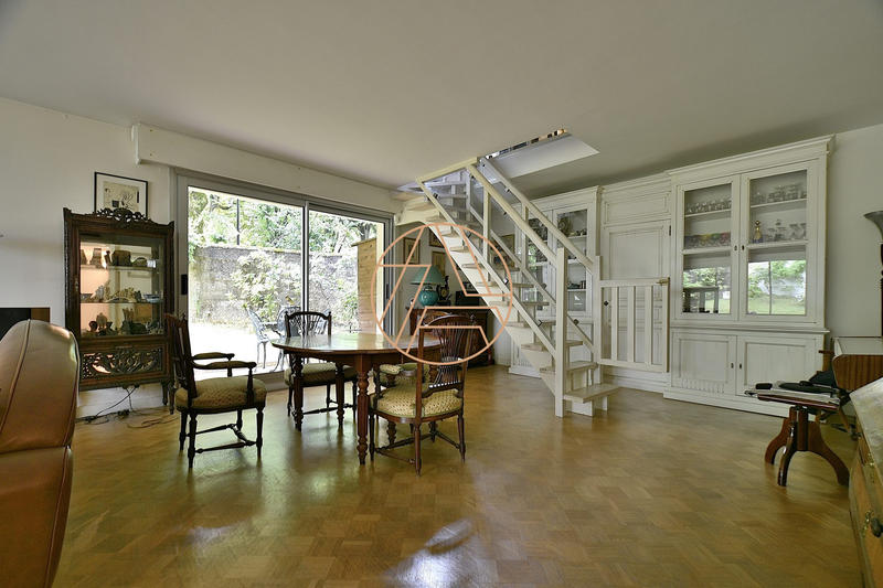 Appartement - 123 m² - 5 pièces