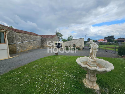 Maison - 93 m² - 4 pièces