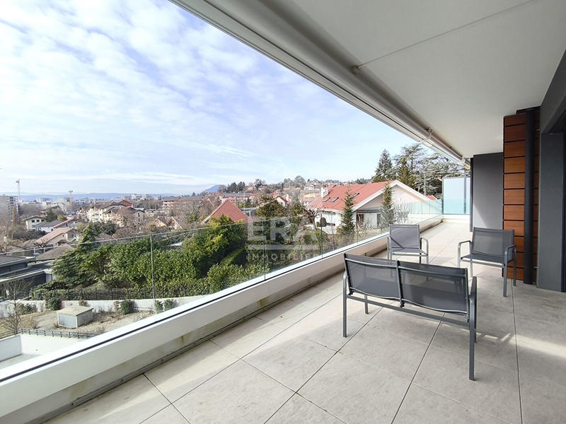 Appartement - 119 m² - 4 pièces