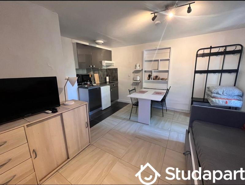 Appartement - 16 m² - 1 pièce