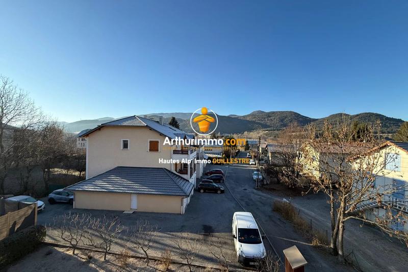 Appartement - 81 m² - 4 pièces