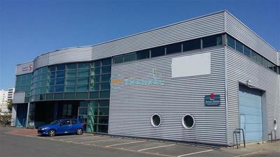 Local d'activité / Entrepôt - 342 m²