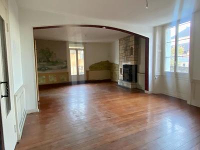 Appartement - 93 m² - 3 pièces