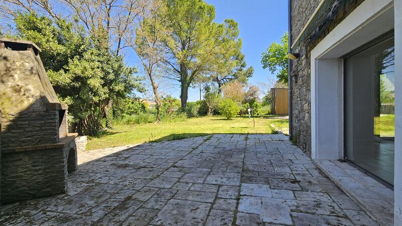 Maison ancienne - 166 m² - 7 pièces