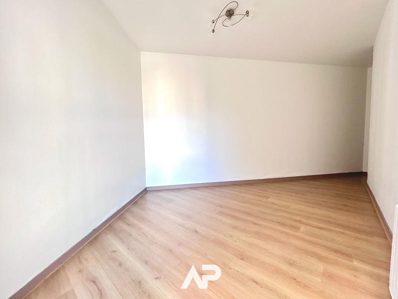 Appartement - 114 m² - 4 pièces