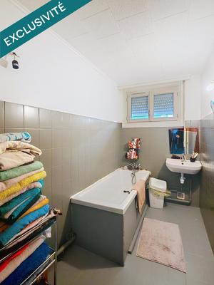 Maison - 92 m² - 4 pièces