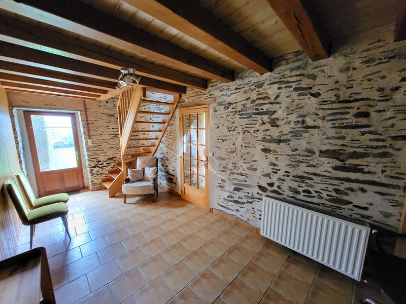 Maison - 150 m² - 8 pièces