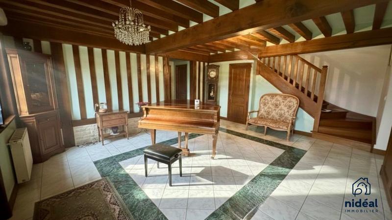 Villa - 277 m² - 7 pièces