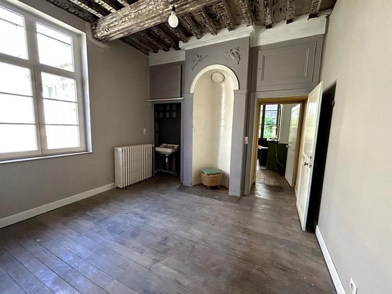 Maison - 180 m² - 6 pièces