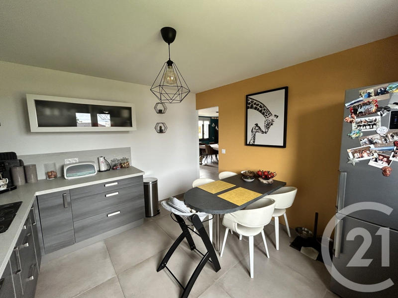 Maison - 130 m² - 6 pièces