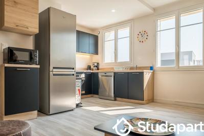 Chambre - 14 m² - 1 pièce