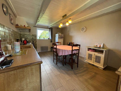 Maison - 135 m² - 7 pièces