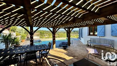 Maison de maîtres - 126 m² - 5 pièces