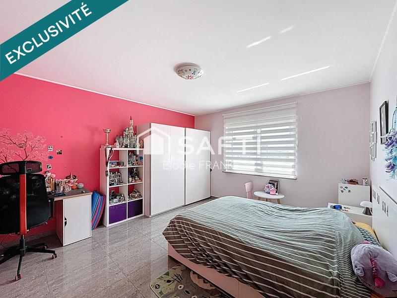 Maison - 259 m² - 9 pièces