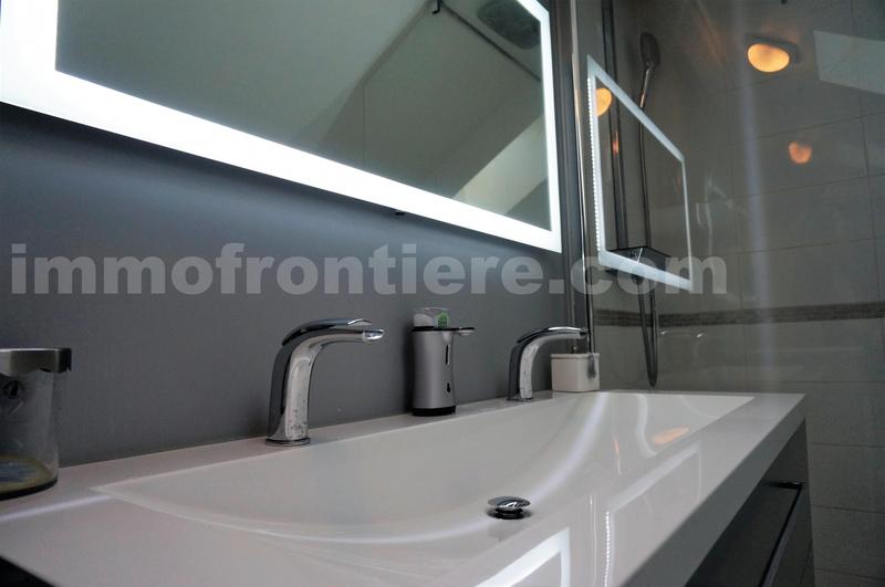 Appartement - 112 m² - 5 pièces