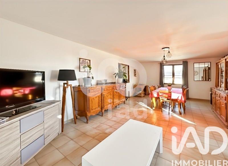 Maison - 97 m² - 4 pièces
