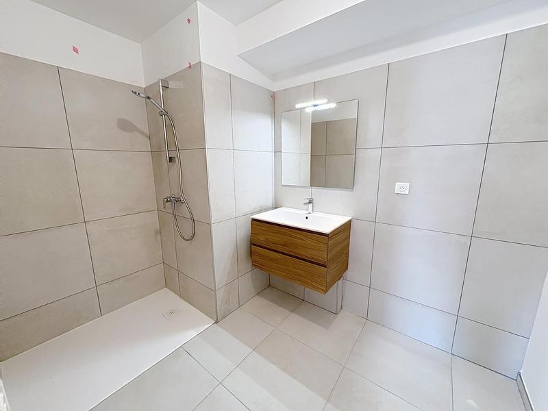 Appartement - 84 m² - 3 pièces