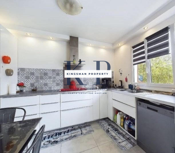 Maison - 130 m² - 6 pièces