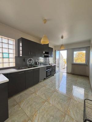 Pavillon - 183 m² - 7 pièces