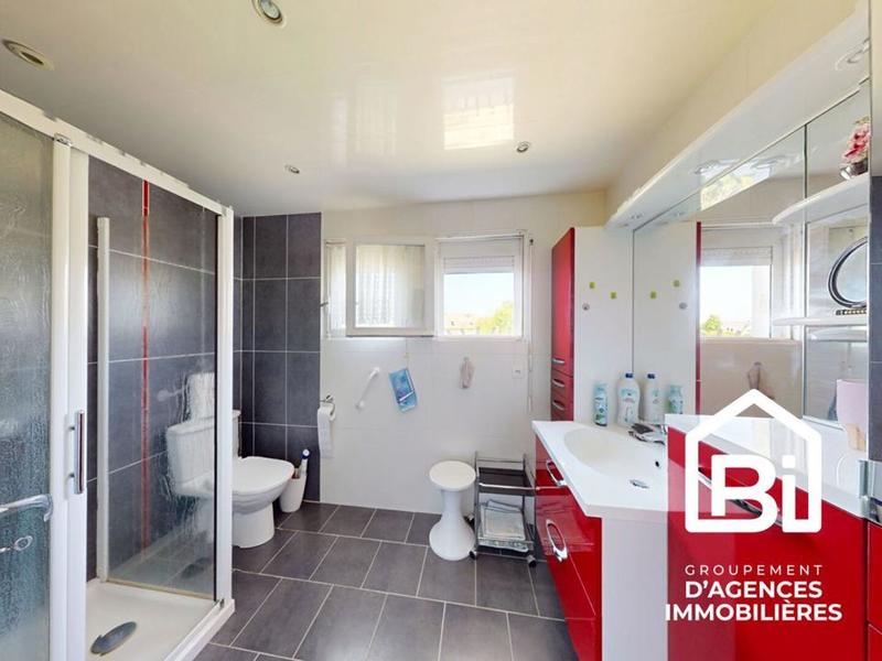 Maison - 64 m² - 4 pièces