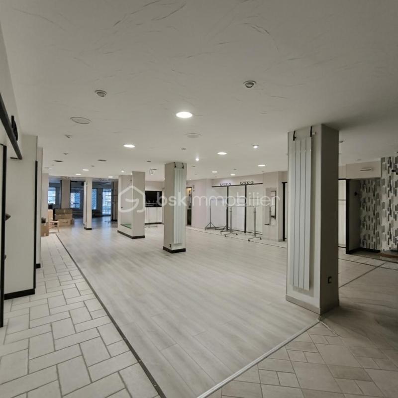 Immeuble - 1 405 m² - 10 pièces