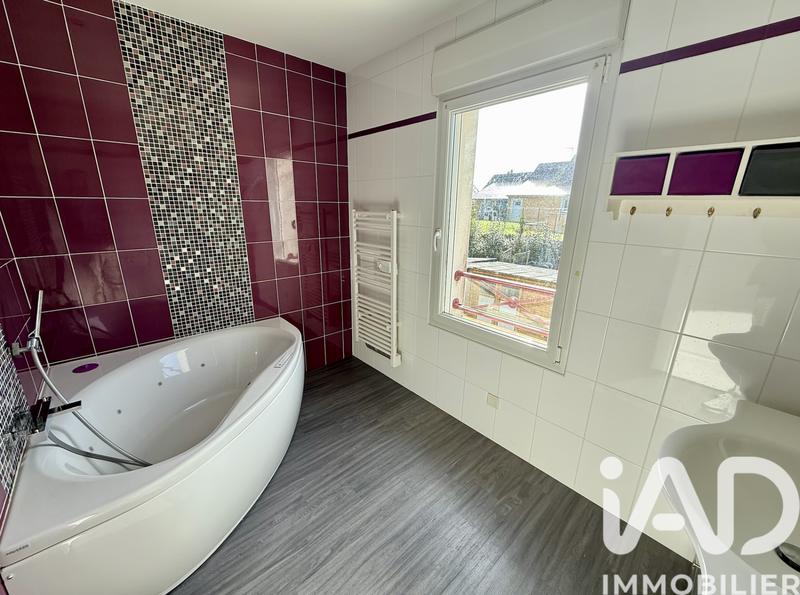 Maison - 148 m² - 6 pièces