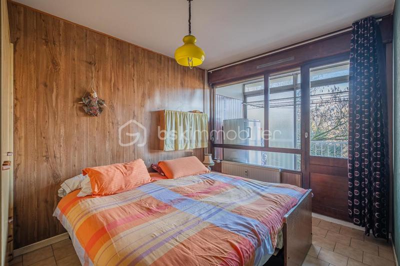 Appartement - 92 m² - 5 pièces