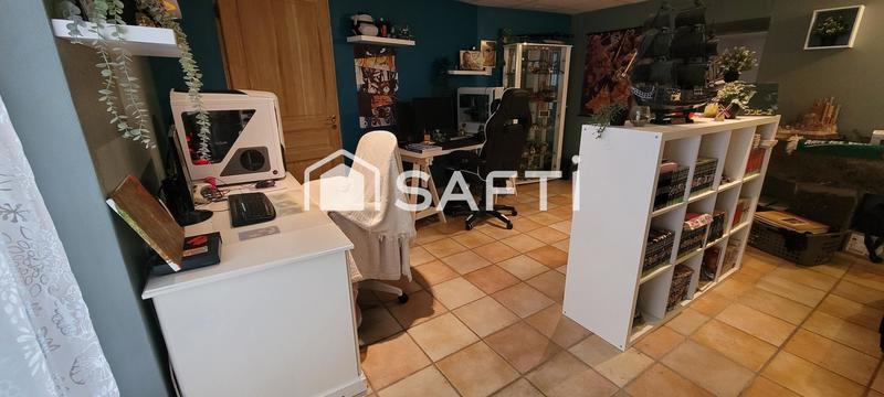 Maison - 180 m² - 5 pièces