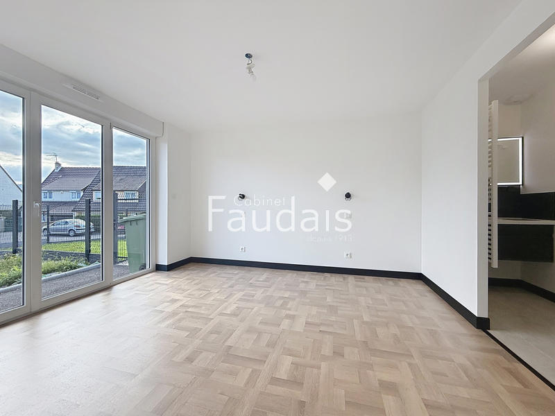 Maison - 123 m² - 7 pièces