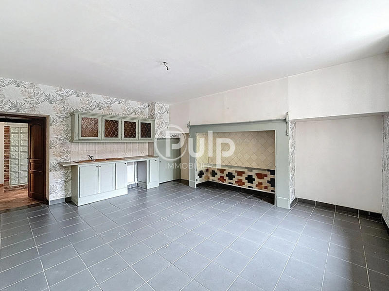 Corps de ferme - 242 m² - 14 pièces