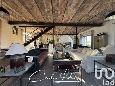 Maison - 257 m² - 5 pièces