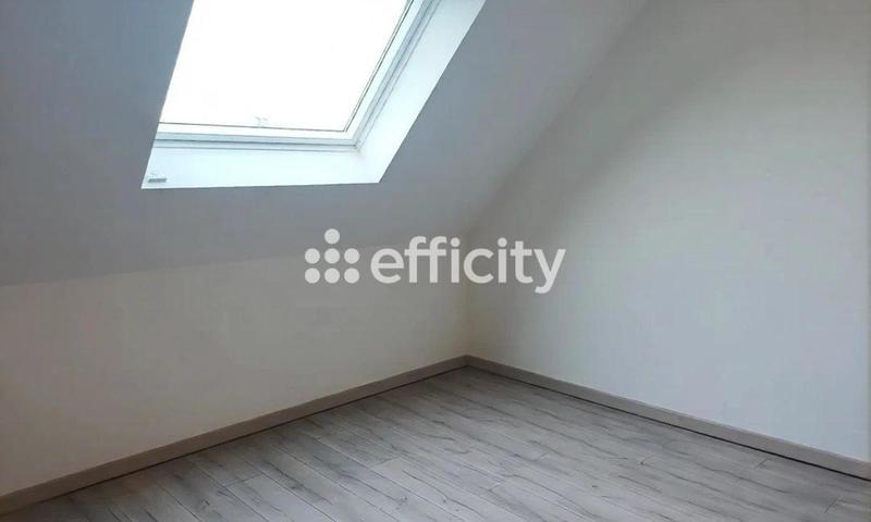 Pavillon - 250 m² - 10 pièces