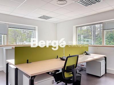 Bureau - 533 m²