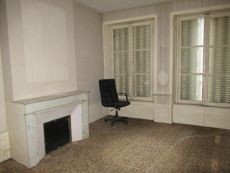 Immeuble - 210 m² - 5 pièces