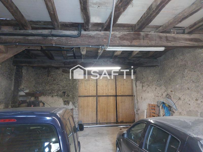 Maison - 290 m² - 10 pièces