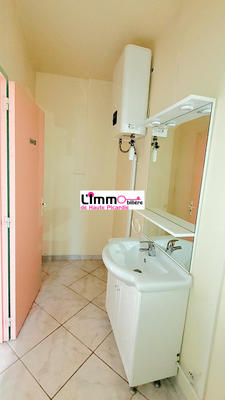 Bureau - 26 m² - 2 pièces