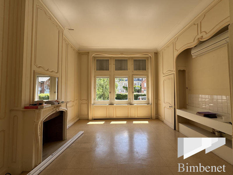 Appartement - 317 m² - 8 pièces