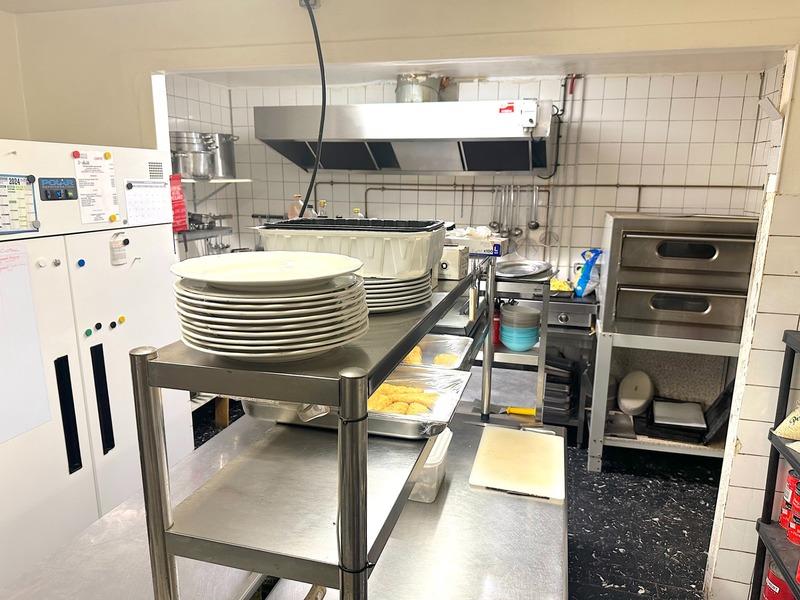 Fonds de commerce - 300 m²