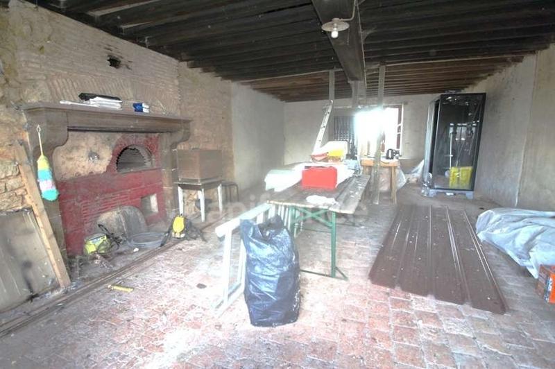 Fermette - 200 m² - 1 pièce