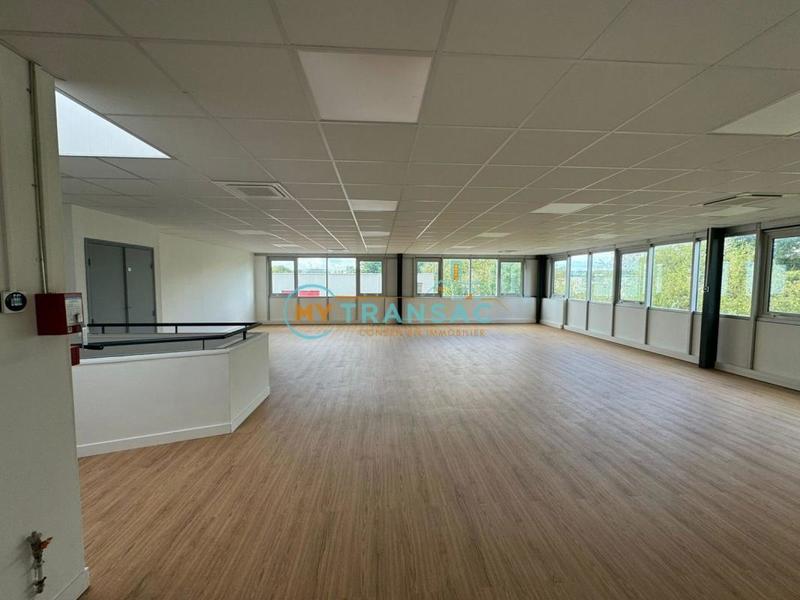 Local d'activités - 410 m²