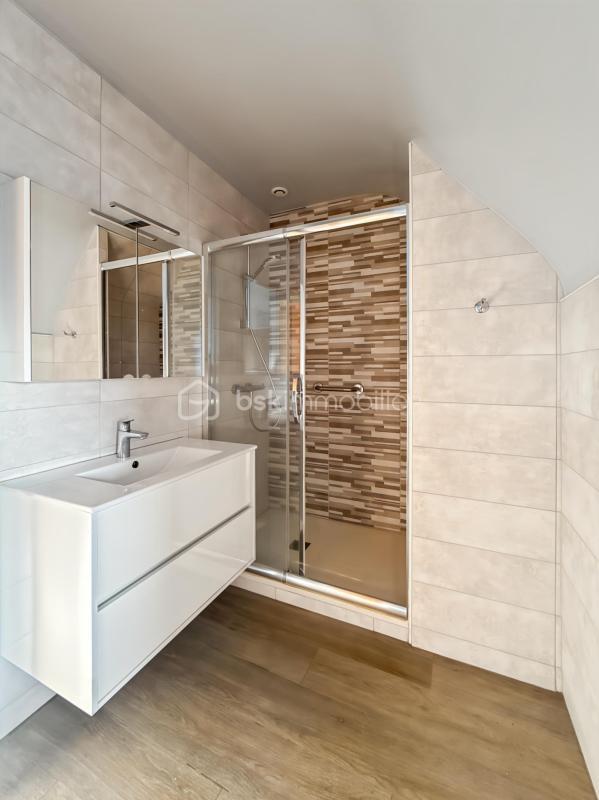 Maison - 110 m² - 7 pièces