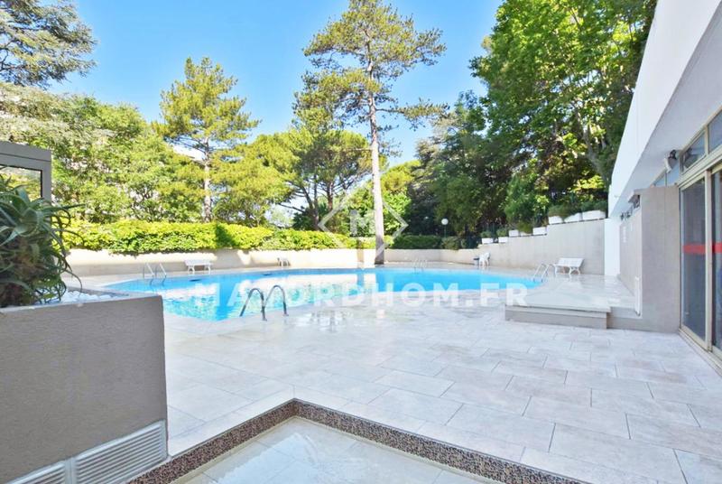 Appartement - 85 m² - 3 pièces