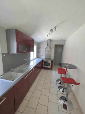 Maison - 73 m² - 5 pièces
