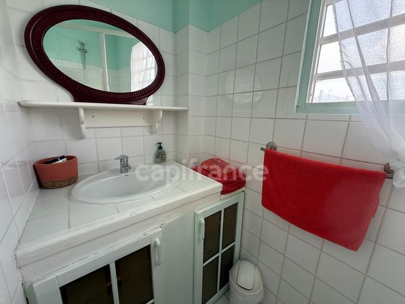 Appartement ancien - 96 m² - 3 pièces