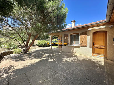 Maison - 98 m² - 4 pièces