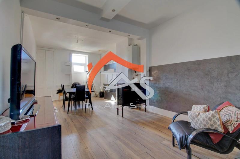 Immeuble - 252 m² - 11 pièces