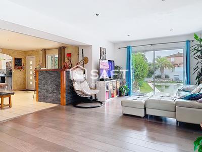 Maison - 135 m² - 5 pièces