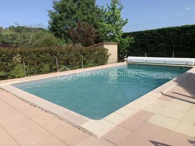 Maison en pierre - 175 m² - 6 pièces