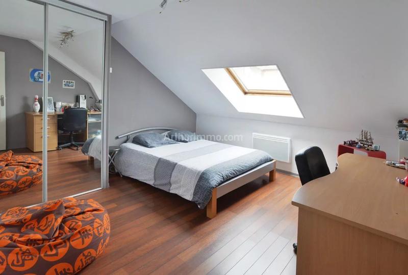 Maison - 150 m² - 8 pièces