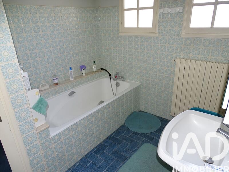 Maison - 143 m² - 5 pièces